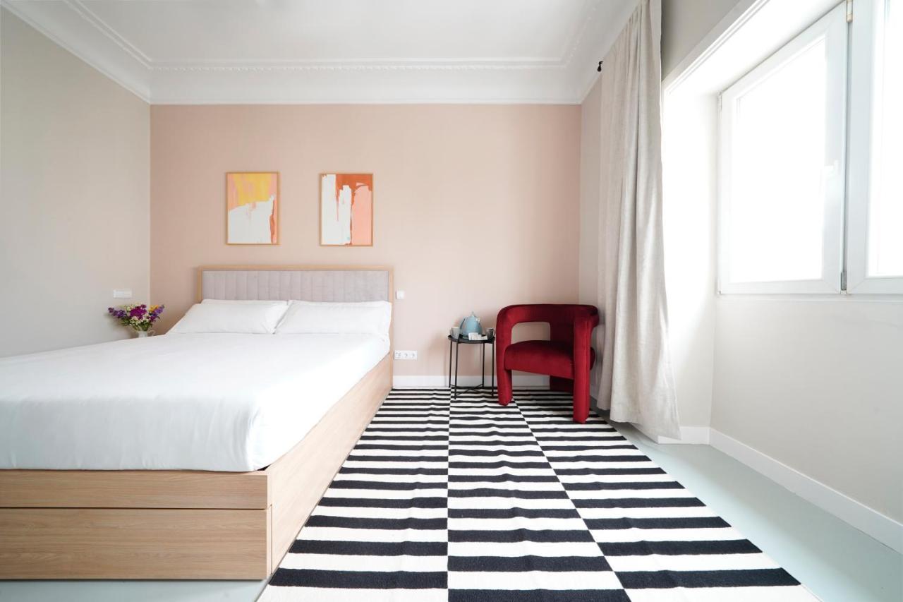 Numa Madrid Script Aparthotel ภายนอก รูปภาพ
